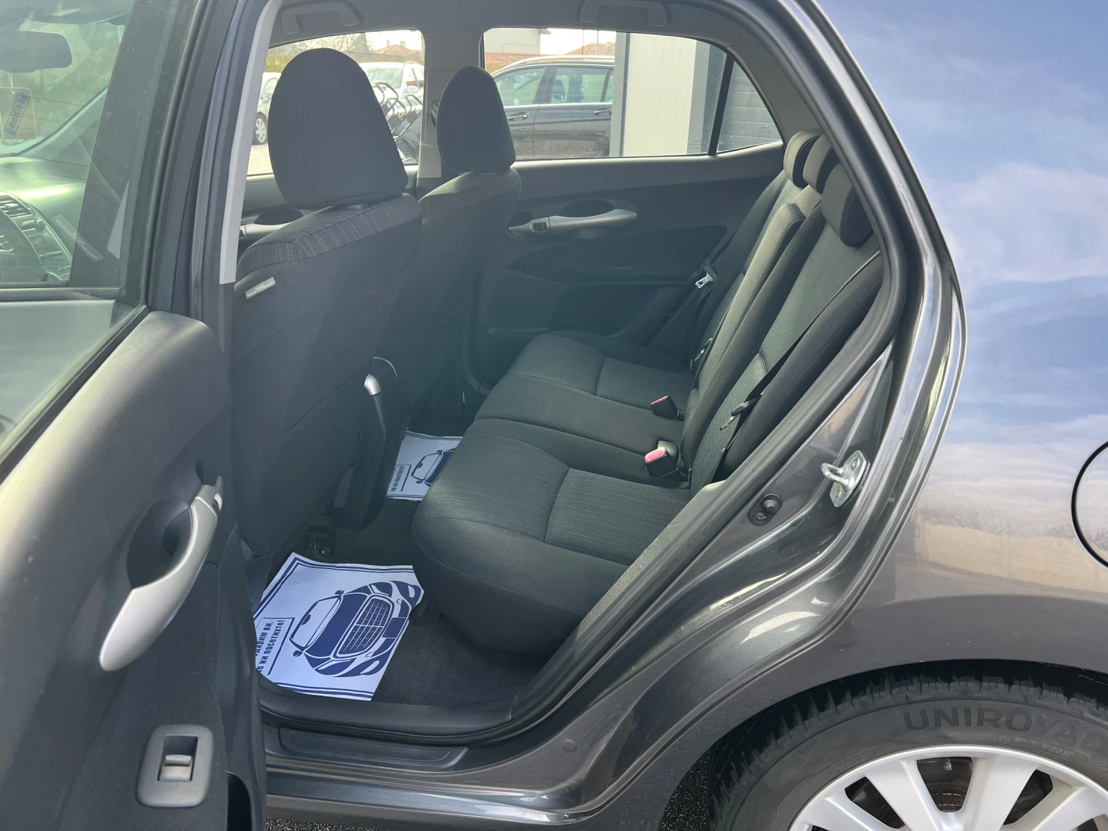 Toyota Auris 2.0 D4D KEY LESS ��������  | Mobile.bg � ����������� 12