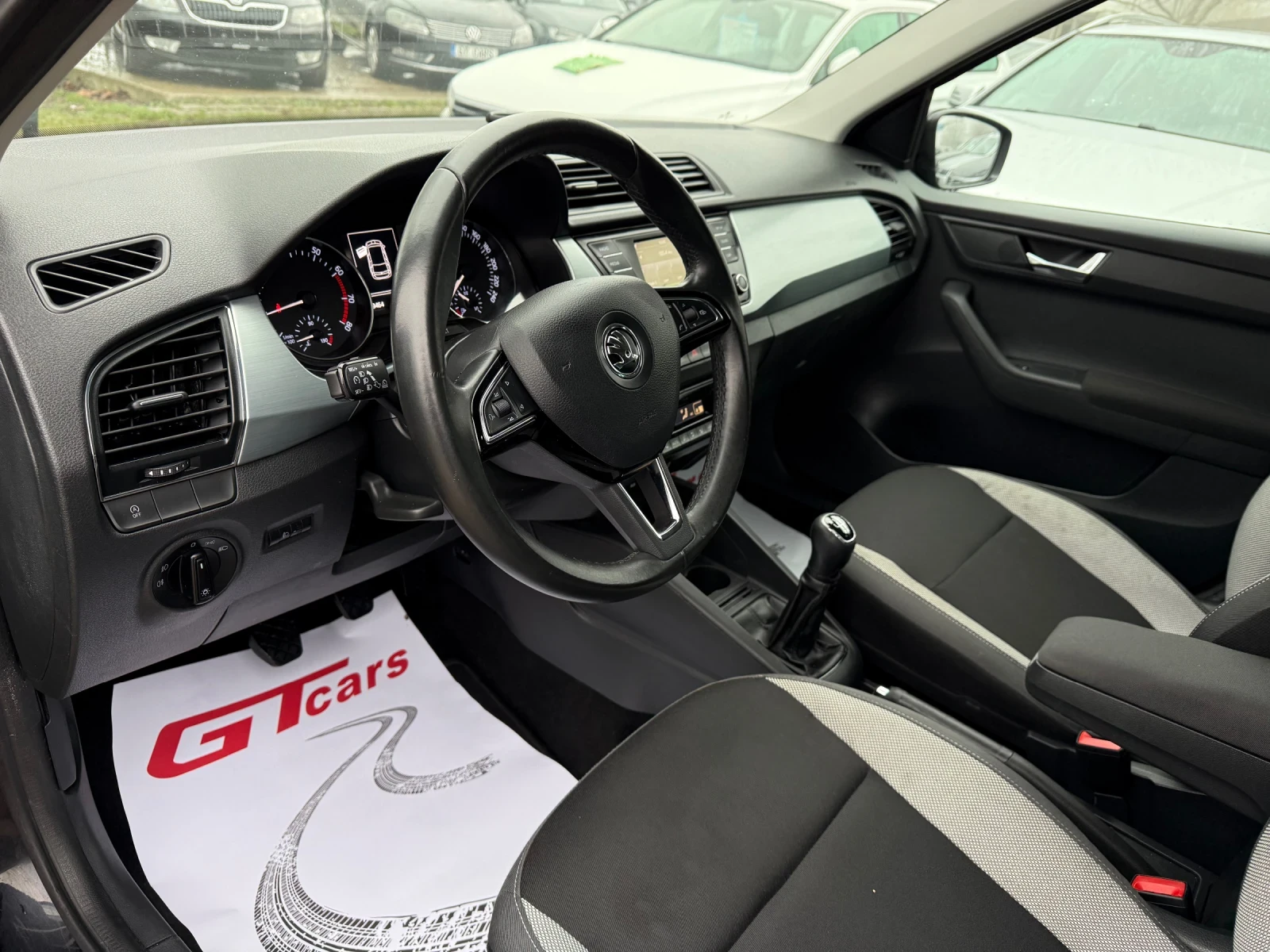 Skoda Fabia 1.2i - изображение 8