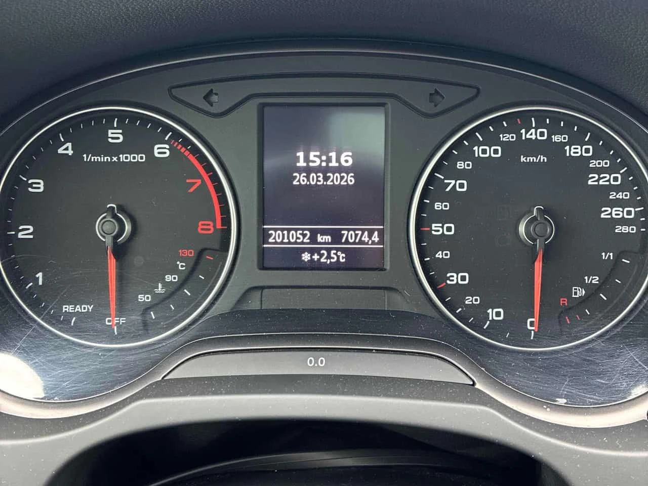 Audi A3 PROGRESSIV /S LINE /Подгрев/Панорама/КЛИП, снимка 12 - Автомобили и джипове - 53990692