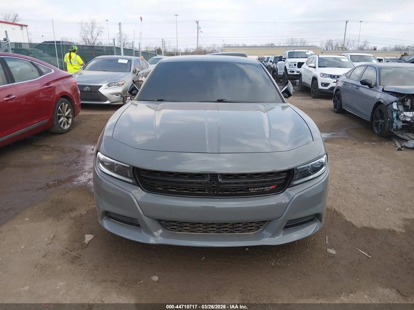 Dodge Charger 3.6l Sxt, снимка 12 - Автомобили и джипове - 54094729