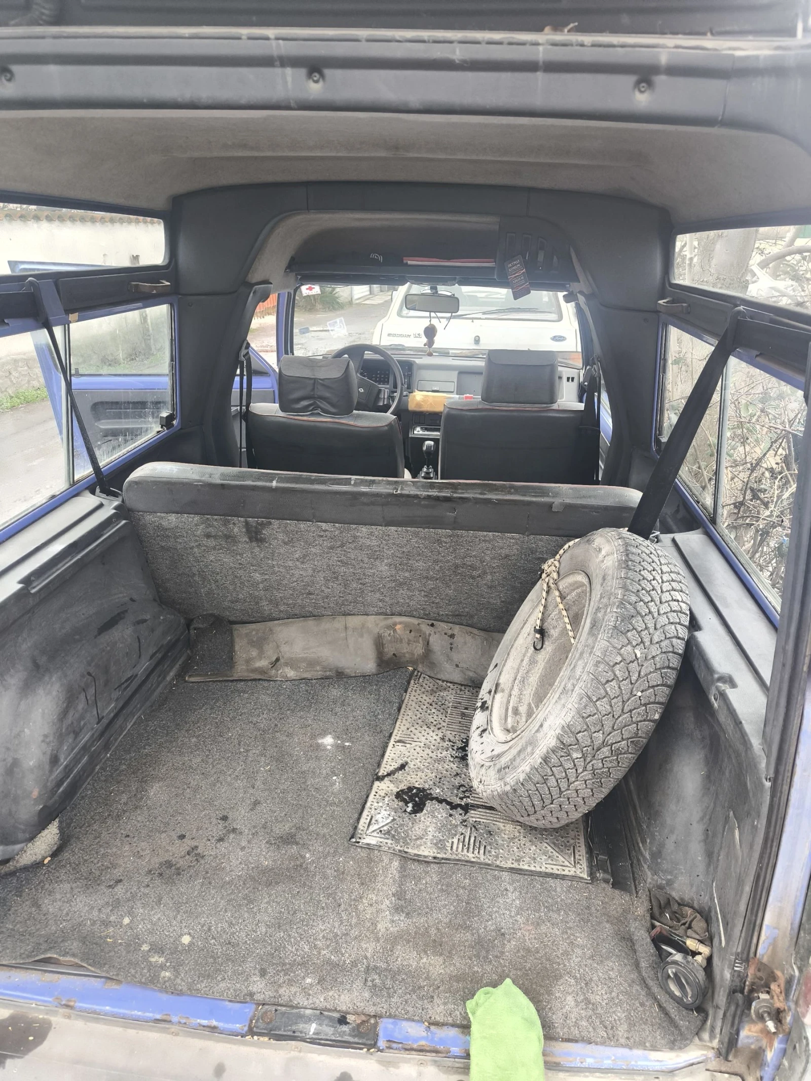 Renault Rapid, снимка 8 - Автомобили и джипове - 54415354