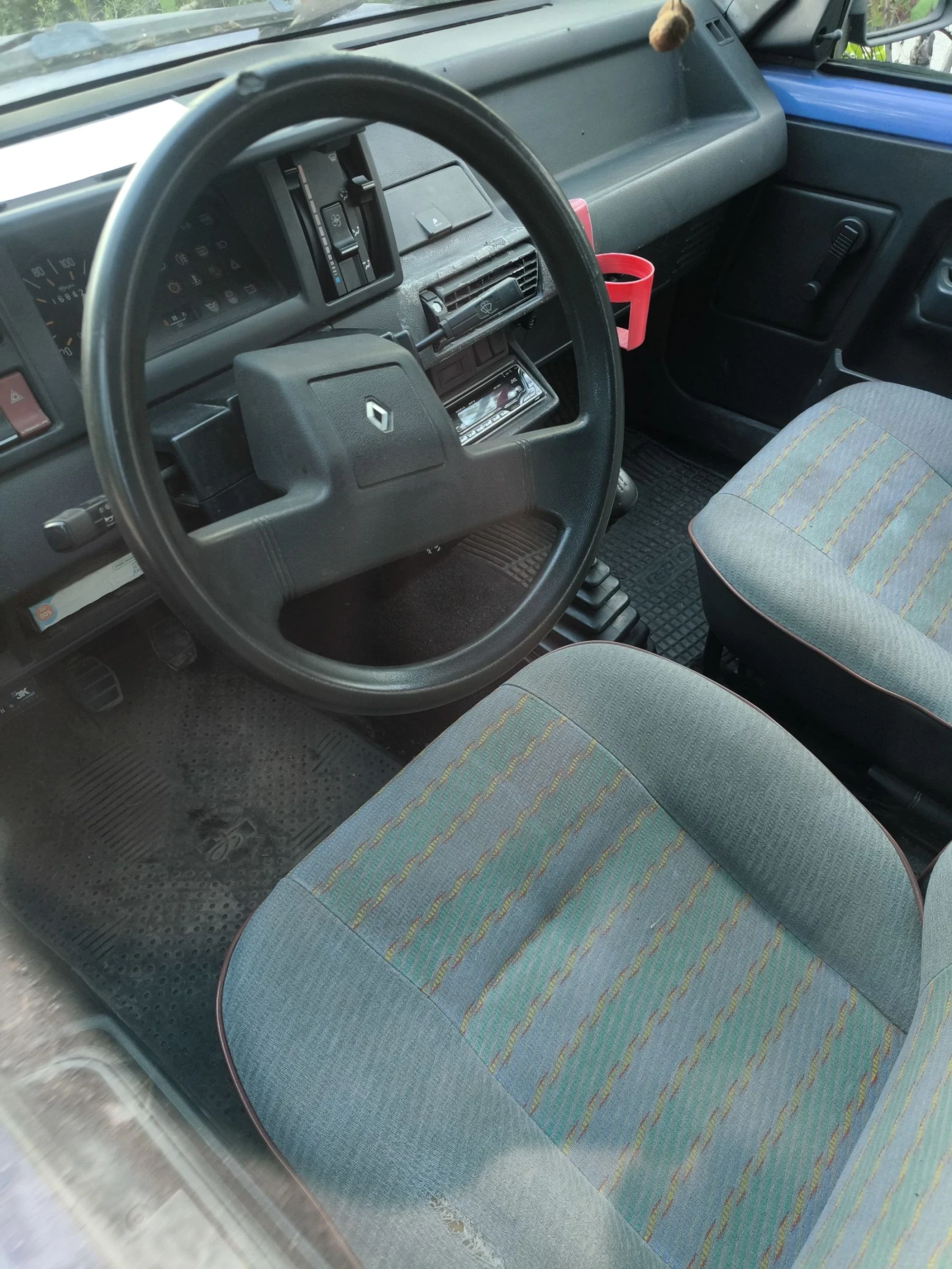 Renault Rapid | Mobile.bg � ����������� 11