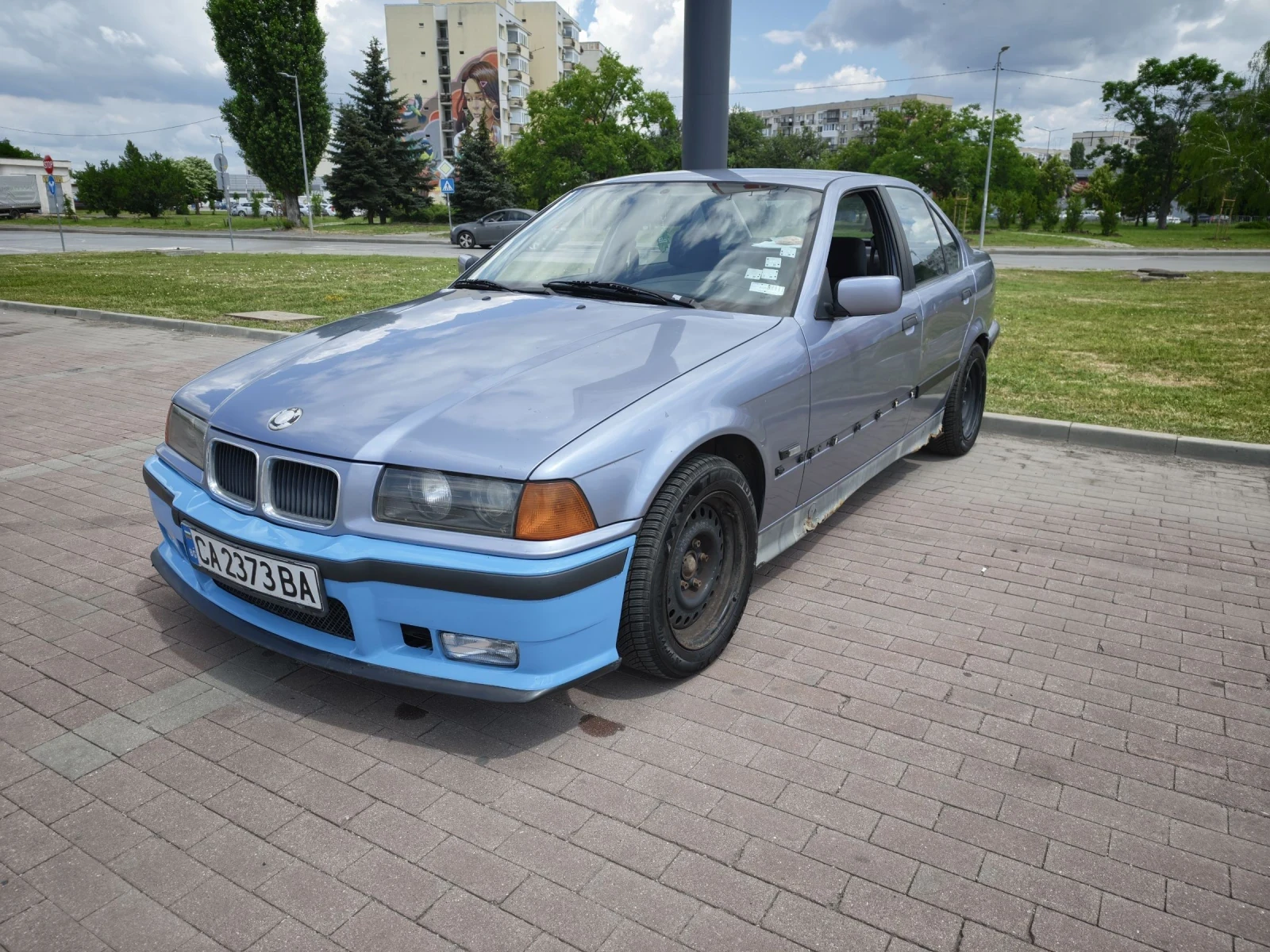 BMW 320, снимка 9 - Автомобили и джипове - 55180596