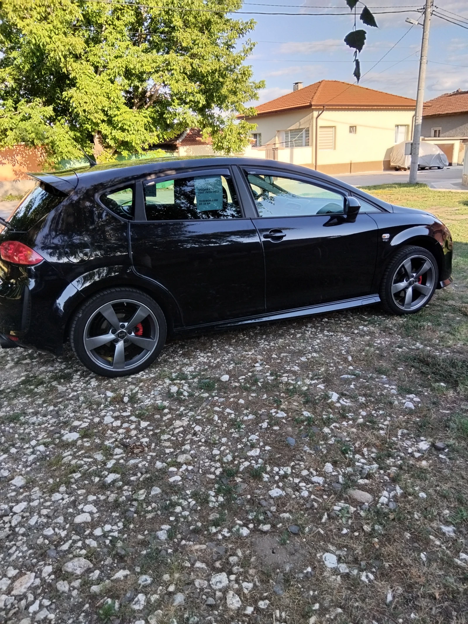Seat Leon, снимка 3 - Автомобили и джипове - 55284703