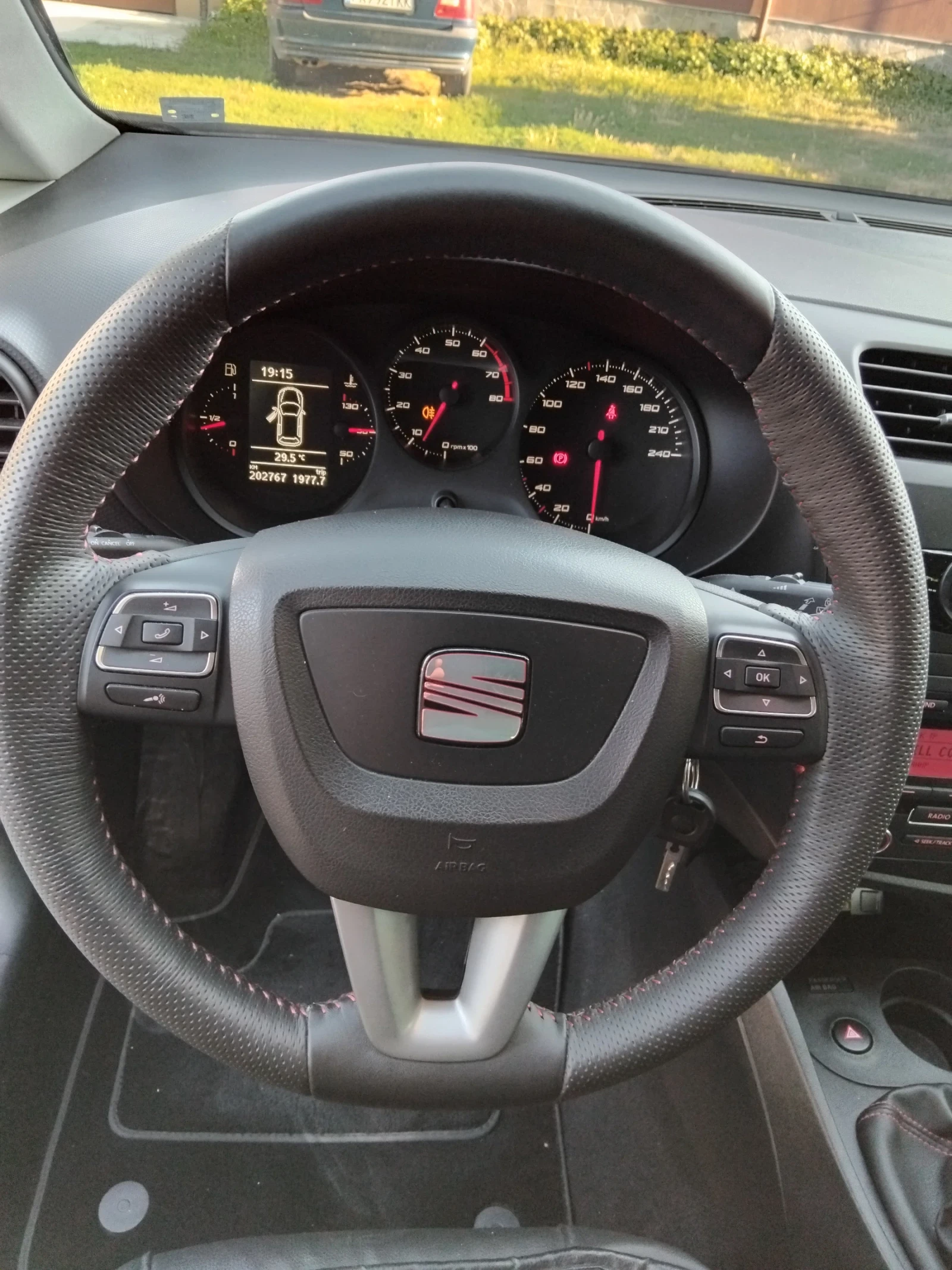 Seat Leon, снимка 7 - Автомобили и джипове - 55284703