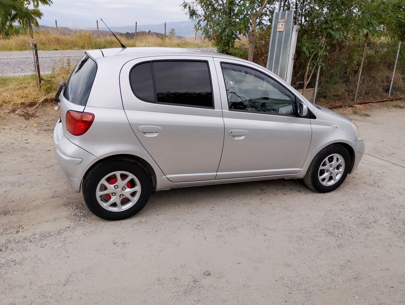 Toyota Yaris 1.3 i 87kc | Mobile.bg � ����������� 7