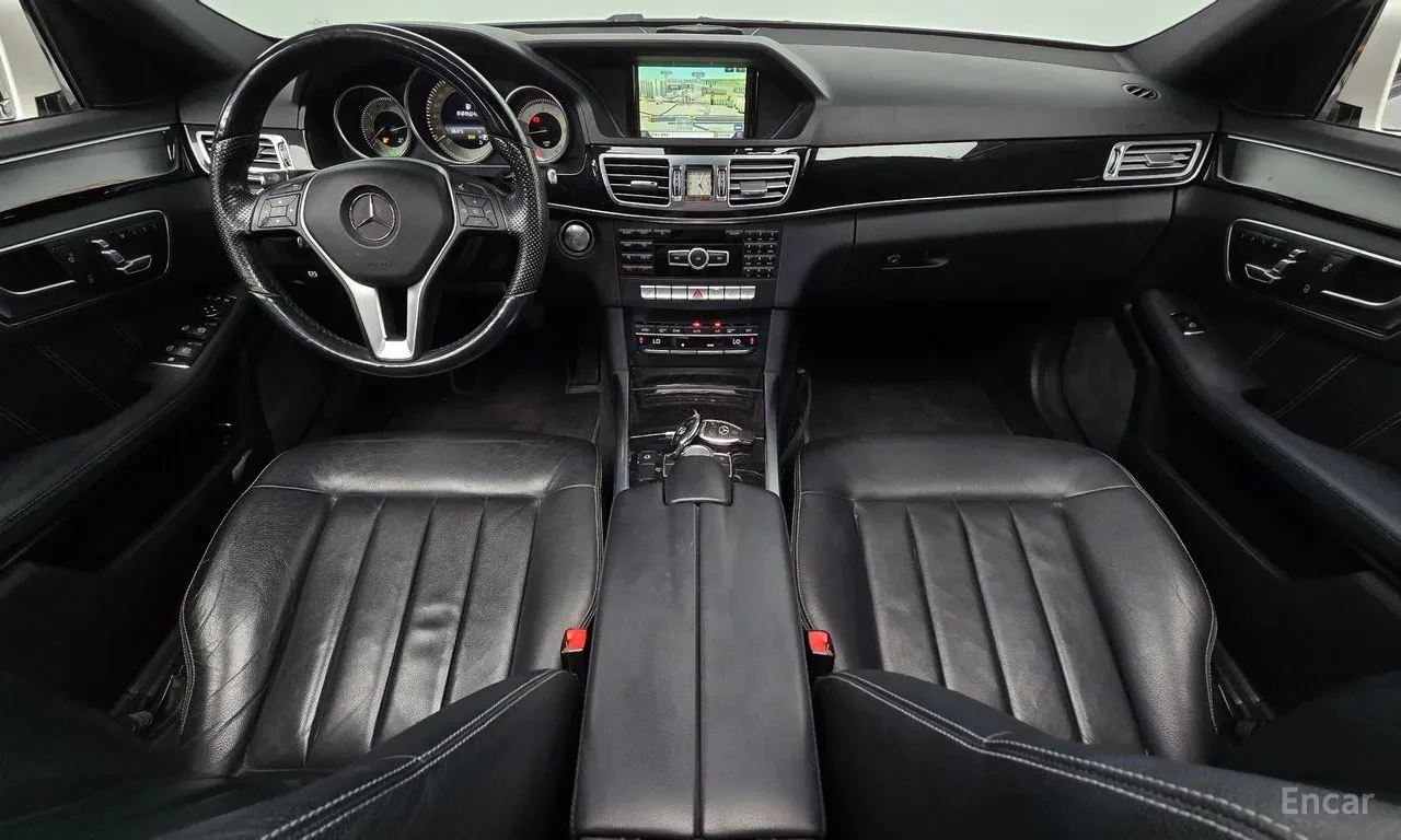 Mercedes-Benz E 220 задно предаване, снимка 4 - Автомобили и джипове - 55476015