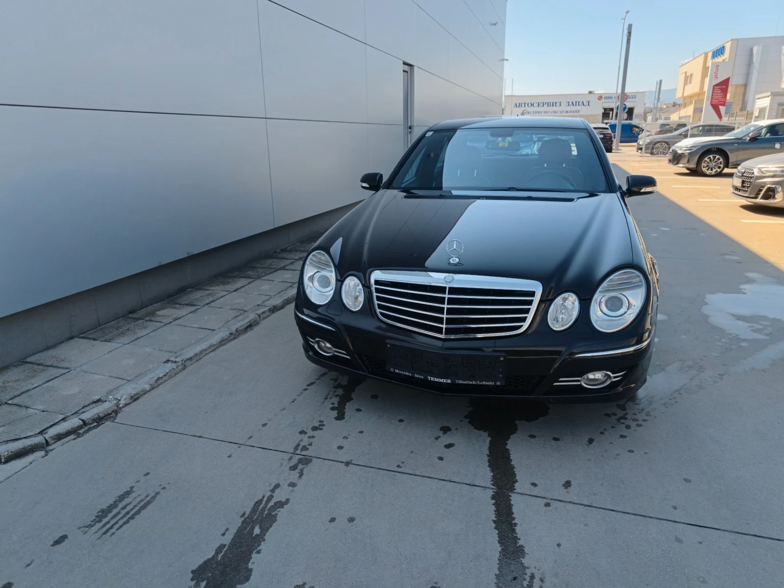 Mercedes-Benz E 200 Avantgard, снимка 3 - Автомобили и джипове - 55539246