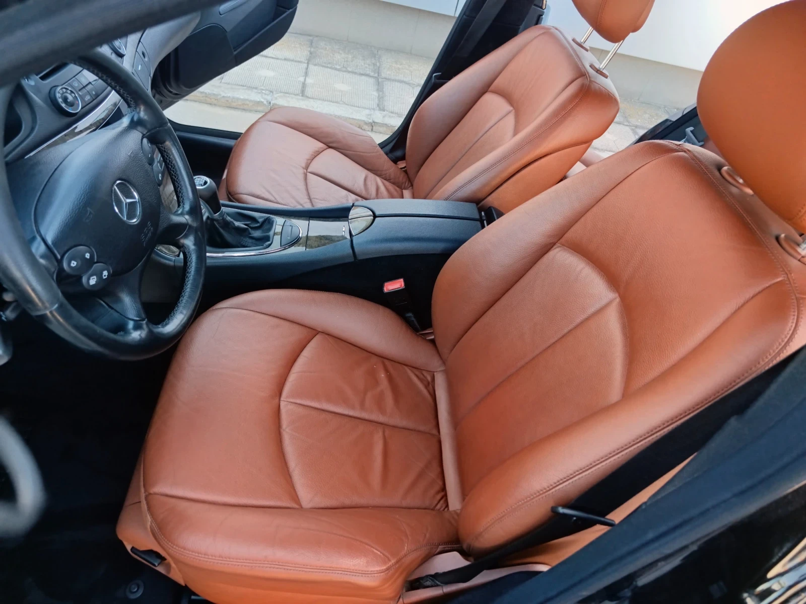 Mercedes-Benz E 200 Avantgard, снимка 5 - Автомобили и джипове - 55539246