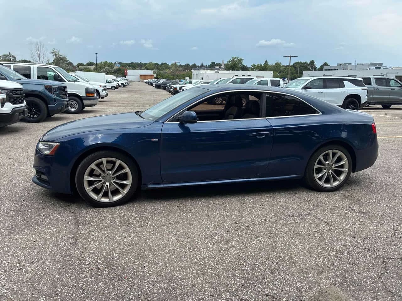 Audi A5 * Premium * CARFAX * ОПЦИЯ ЗА ФИНАНСИРАНЕ , снимка 2 - Автомобили и джипове - 55647567