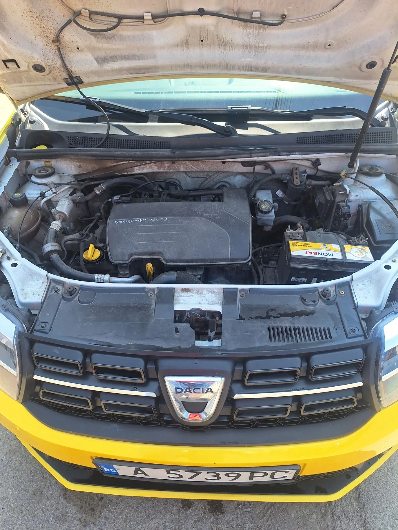 Dacia Logan 1.2 75кс, снимка 11 - Автомобили и джипове - 55798950