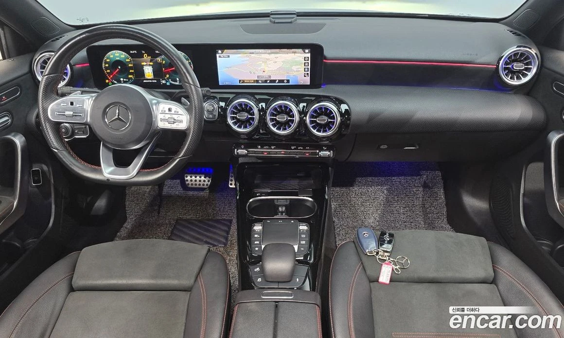 Mercedes-Benz A 35 4MATIC, снимка 10 - Автомобили и джипове - 56276910