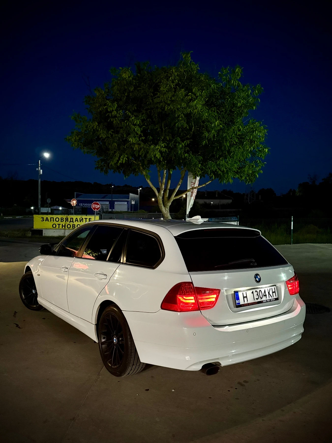 BMW 320, снимка 4 - Автомобили и джипове - 56434532