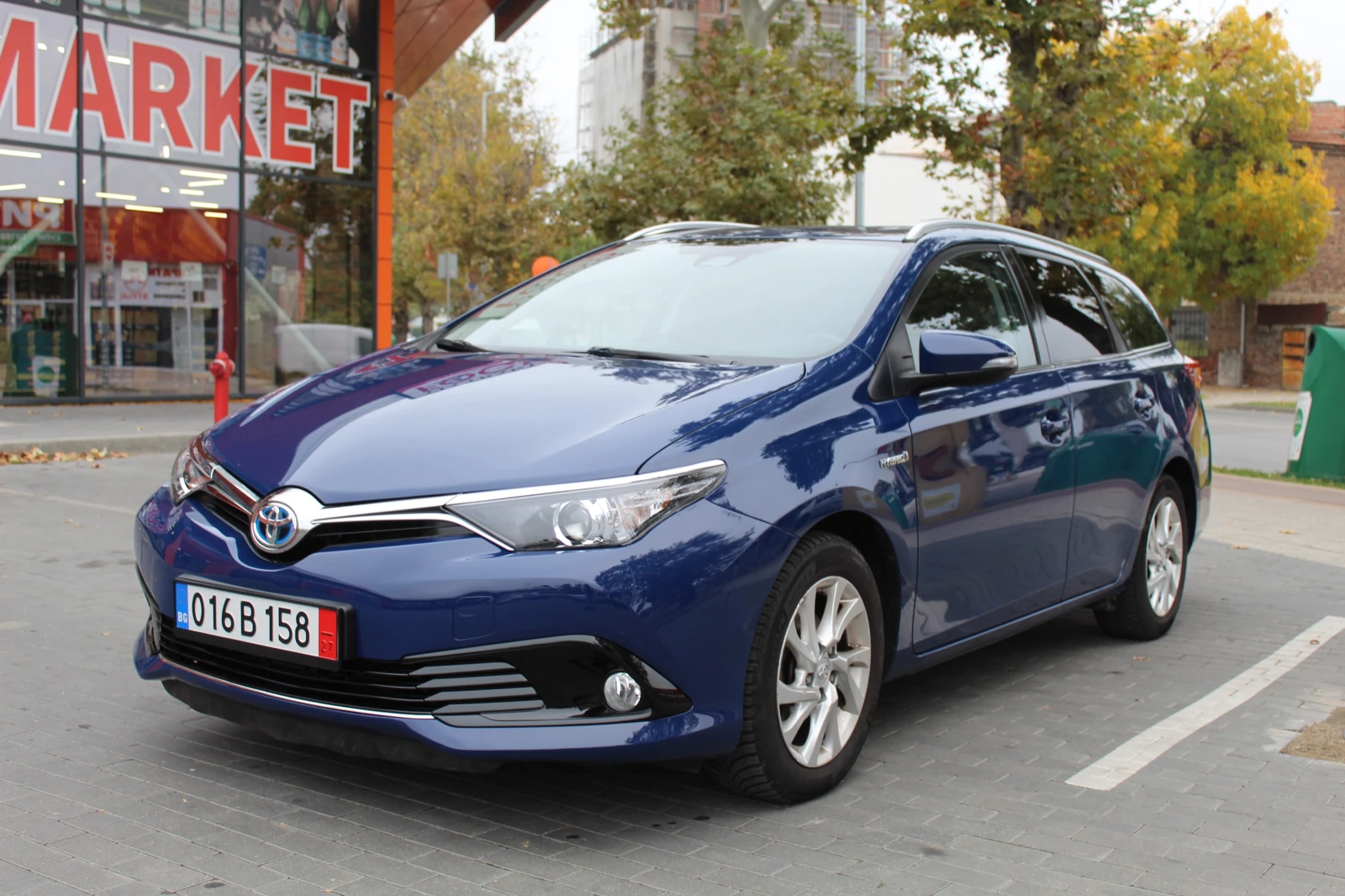 Toyota Auris 1.8H