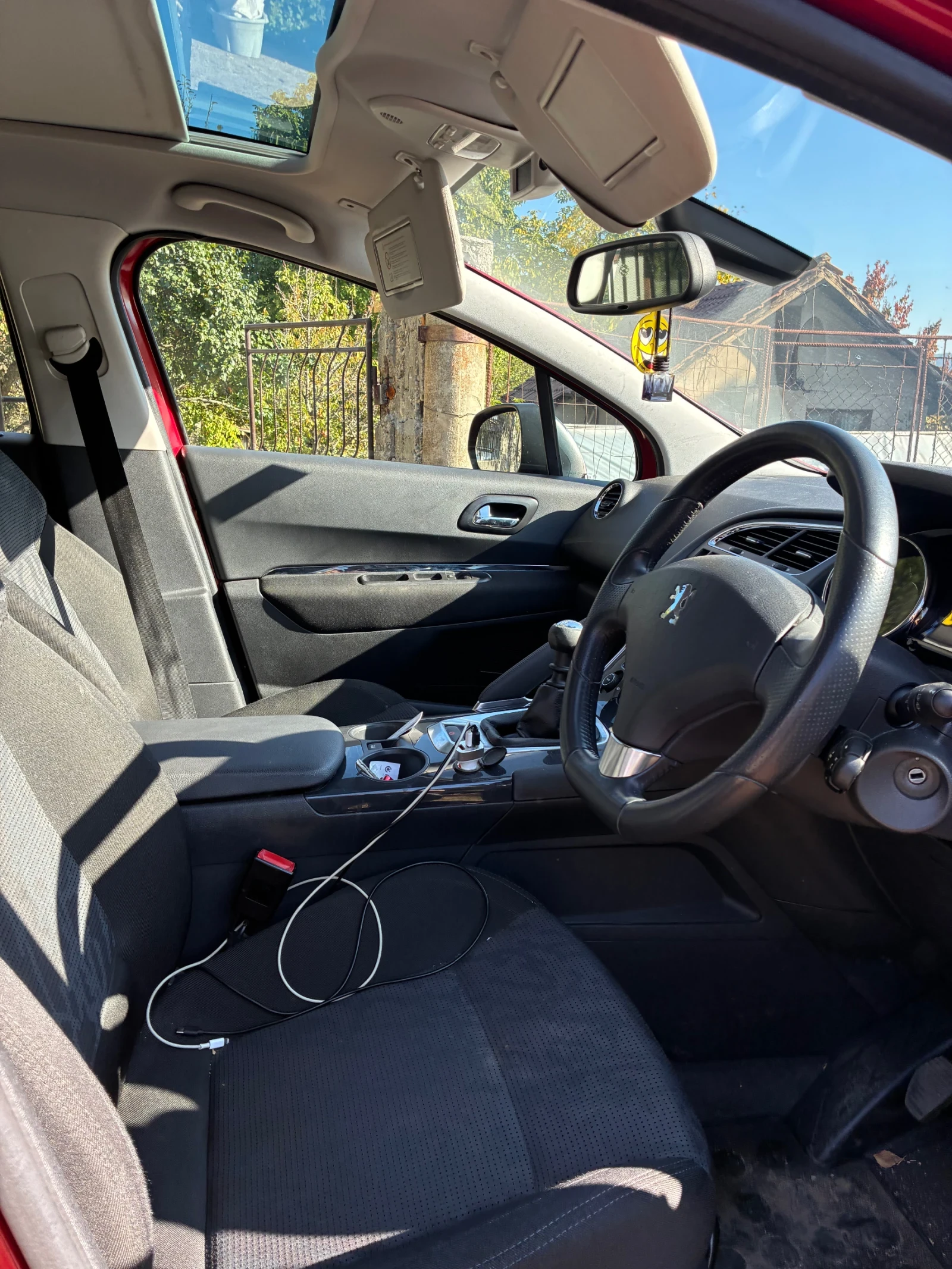Peugeot 3008, снимка 4 - Автомобили и джипове - 56602458