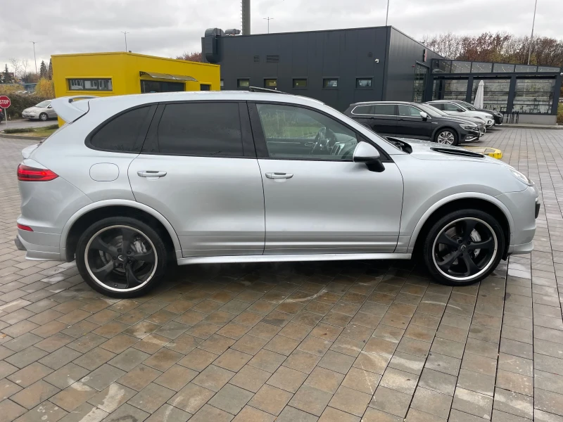 Porsche Cayenne 3.6, снимка 8 - Автомобили и джипове - 48033373