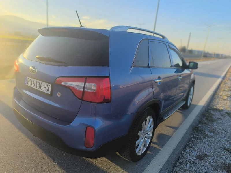 Kia Sorento, снимка 17 - Автомобили и джипове - 48576217