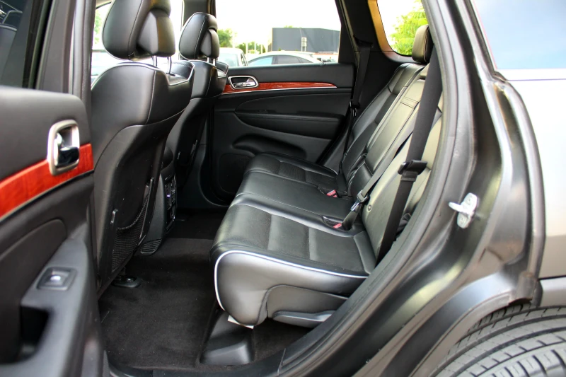 Jeep Grand cherokee OVERLAND 3.6i ГАЗ/СОБСТВЕН ЛИЗИНГ, снимка 14 - Автомобили и джипове - 50406168