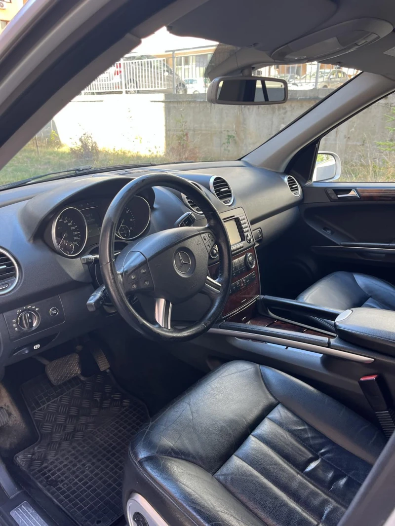 Mercedes-Benz ML 350, снимка 13 - Автомобили и джипове - 51595673