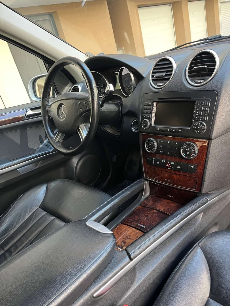 Mercedes-Benz ML 350, снимка 11 - Автомобили и джипове - 51595673