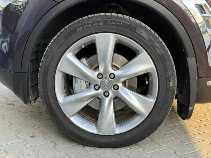 Infiniti Fx 50 5.0, снимка 7 - Автомобили и джипове - 52435795