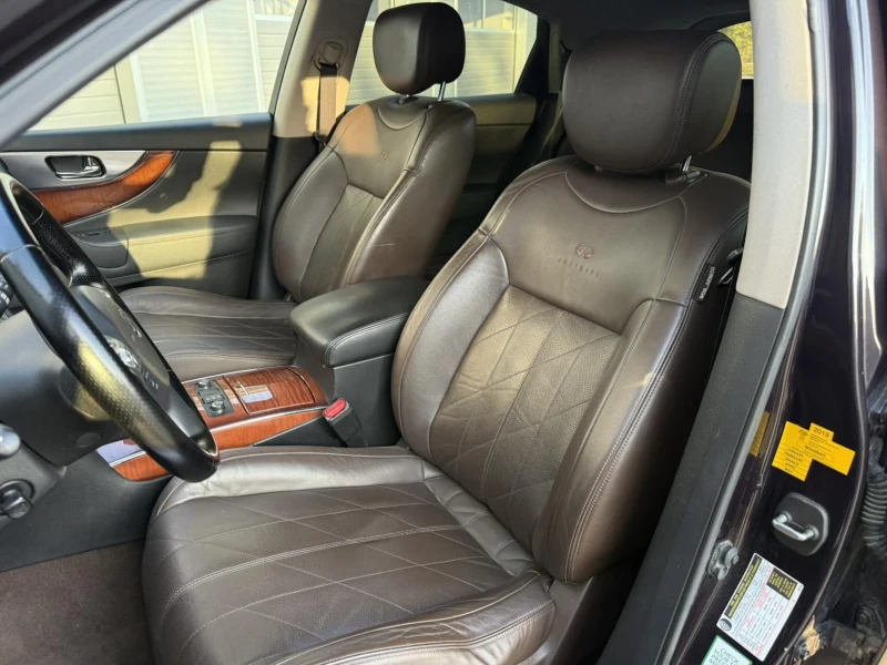 Infiniti Fx 50 5.0, снимка 9 - Автомобили и джипове - 52435795