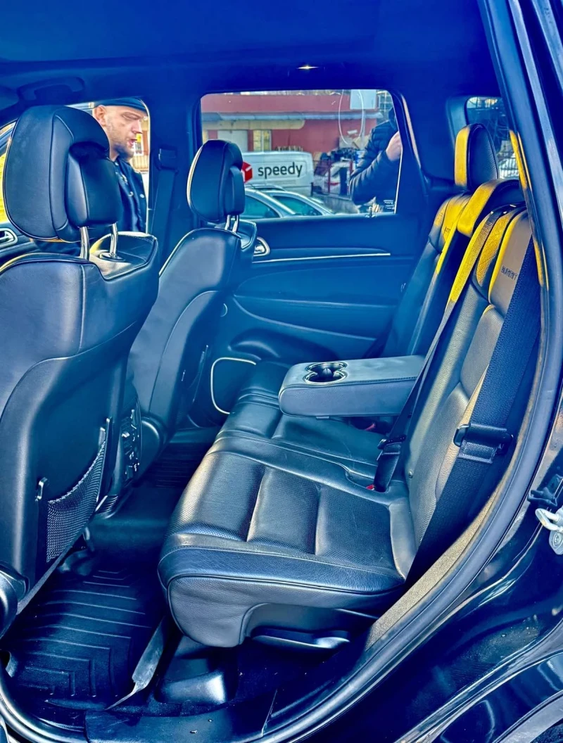 Jeep Grand cherokee 5.7 Hemi Summit, снимка 7 - Автомобили и джипове - 52900789