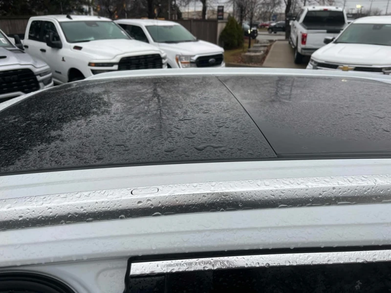 Audi Q7 * Komfort * CARFAX * БЕЗ ПЪРВОНАЧАЛНА ВНОСКА, снимка 11 - Автомобили и джипове - 53143201