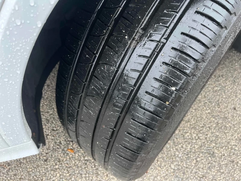 Audi Q7 * Komfort * CARFAX * БЕЗ ПЪРВОНАЧАЛНА ВНОСКА, снимка 10 - Автомобили и джипове - 53143201