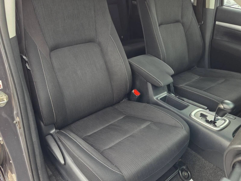 Toyota Hilux 2.4DIESEL/AUTOMATIC/HARDTOP, снимка 8 - Автомобили и джипове - 53576637