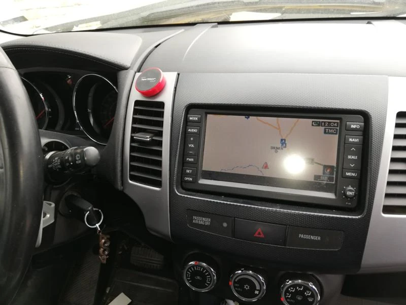 Peugeot 4007 2.2HDI automat, снимка 12 - Автомобили и джипове - 28396659