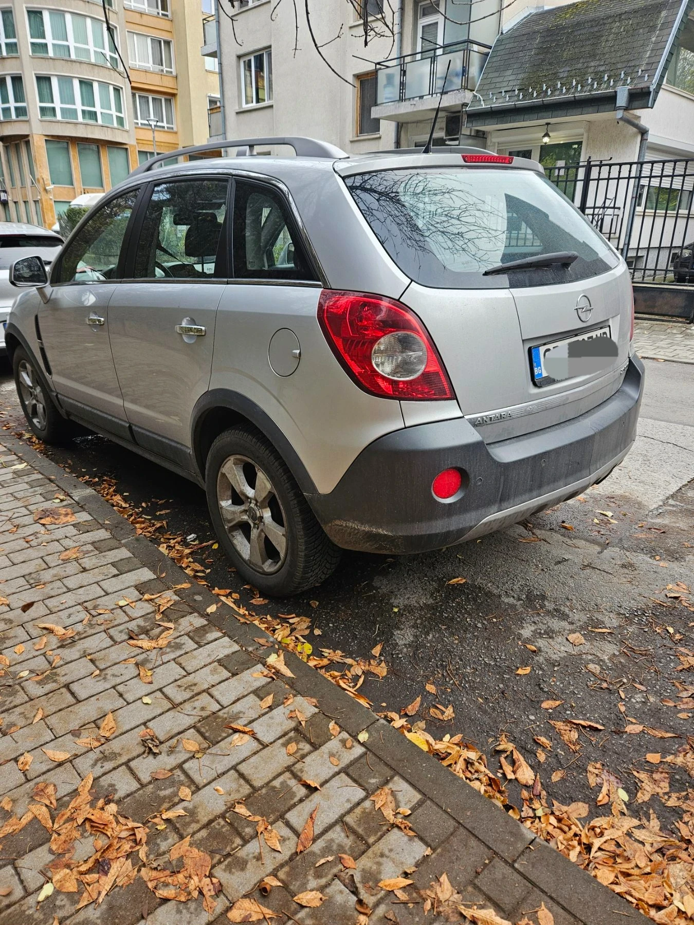 Opel Antara 2.0 4х4 - изображение 2