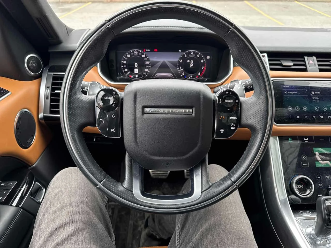 Land Rover Range Rover Sport * HSE Dynamic * CARFAX * ПАНО * KEYLESS * ПОДГРЕВИ, снимка 10 - Автомобили и джипове - 53942344