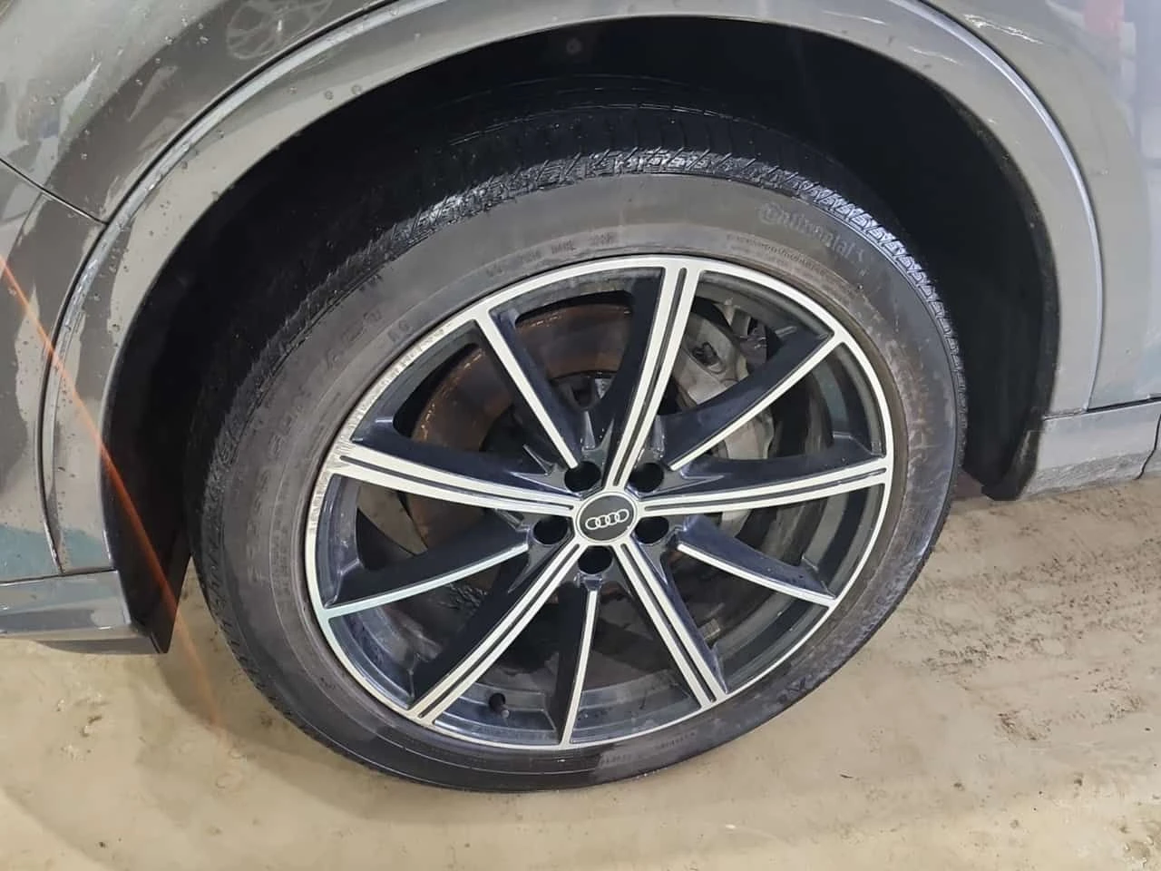 Audi Q7 45TFSI * KOMFORT * CARFAX * Без инциденти * , снимка 5 - Автомобили и джипове - 53991245