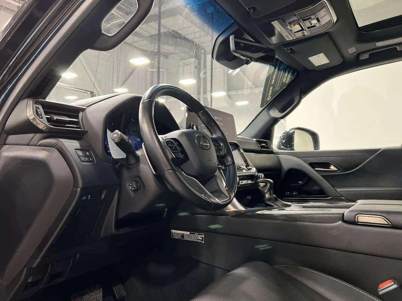 Lexus LX 600 Luxury* Mark Levinson* 360* HUD* ОБДУХВАНЕ* , снимка 10 - Автомобили и джипове - 53997883