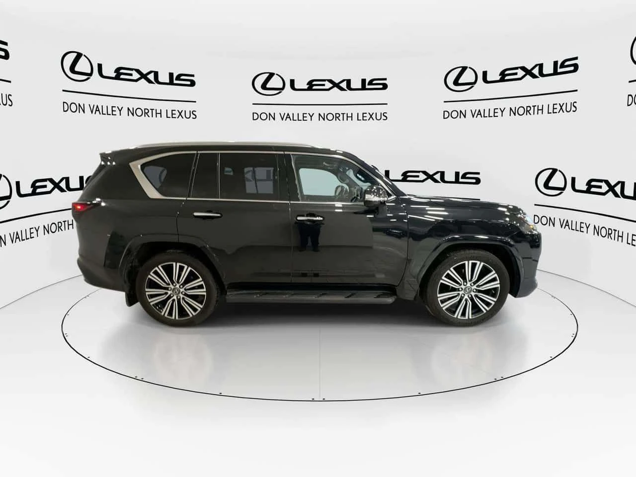 Lexus LX 600 Luxury* Mark Levinson* 360* HUD* ОБДУХВАНЕ* , снимка 8 - Автомобили и джипове - 53997883