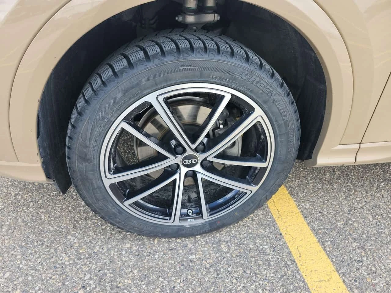Audi Q5 S LINE/ПАНО/ПОДГРЕВ/PROGRESSIV/CARFAX/ФИНАНСИРАНЕ, снимка 16 - Автомобили и джипове - 54635934