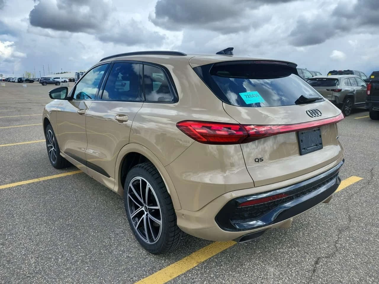 Audi Q5 S LINE/ПАНО/ПОДГРЕВ/PROGRESSIV/CARFAX/ФИНАНСИРАНЕ, снимка 4 - Автомобили и джипове - 54635934