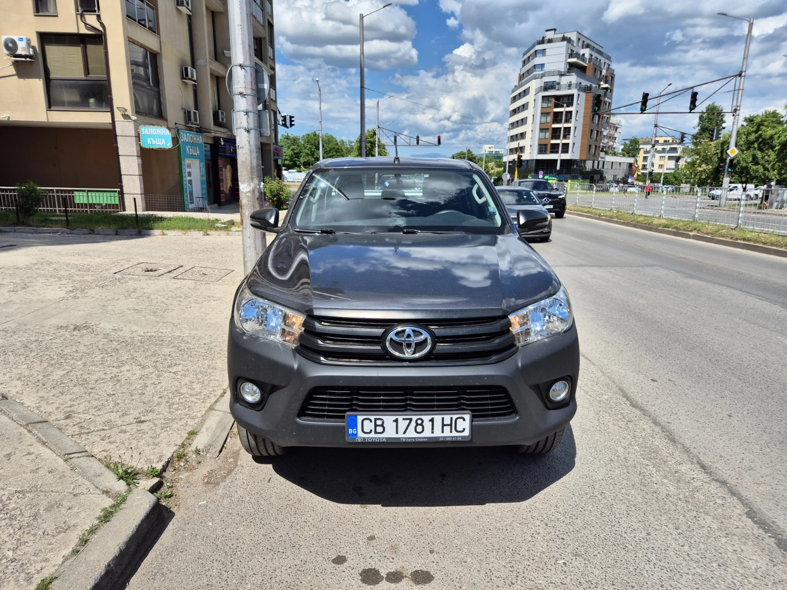 Toyota Hilux, снимка 2 - Автомобили и джипове - 54691543