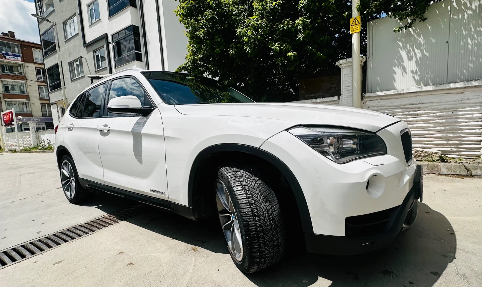 BMW X1, снимка 6 - Автомобили и джипове - 54741484