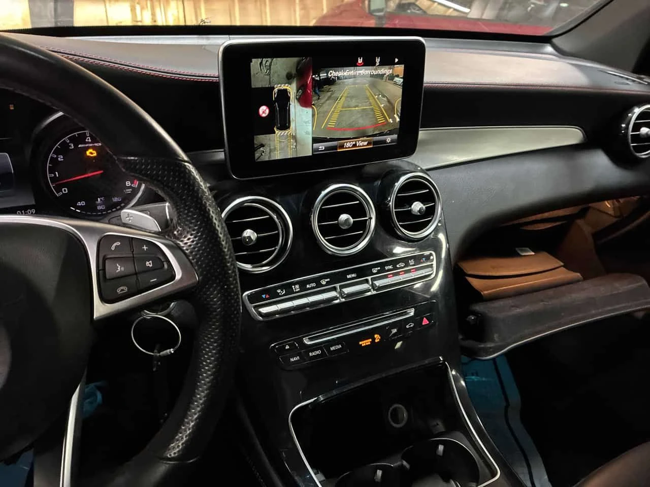 Mercedes-Benz GLC 43 AMG * ВЪЗМОЖНОСТ ЗА ФИНАНСИРАНЕ * , снимка 9 - Автомобили и джипове - 54977834