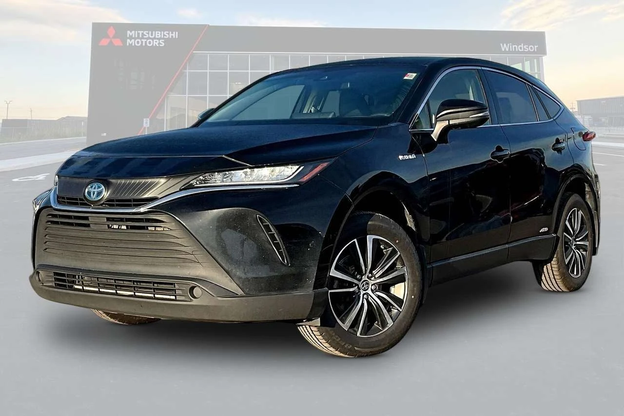 Toyota Venza LE | Hybrid | AWD | Adaptive Cruise Control