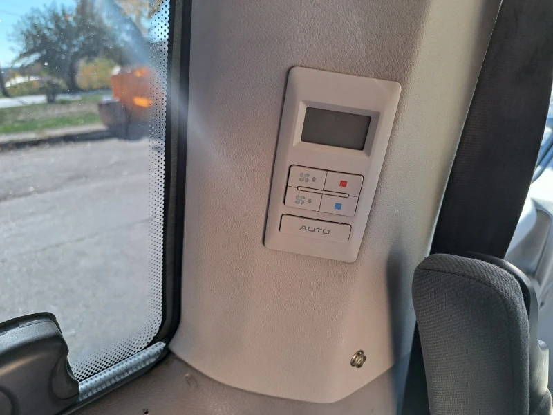 VW T4, снимка 10 - Бусове и автобуси - 51514428