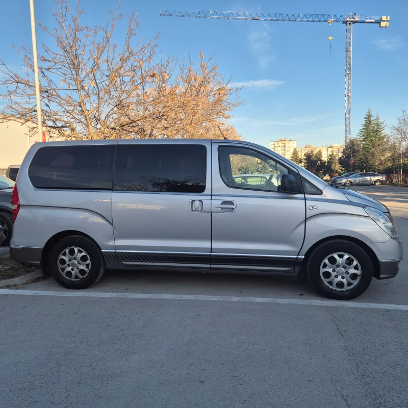 Hyundai H1 2.5d 4+ 1 места кожа, снимка 8 - Бусове и автобуси - 52907934