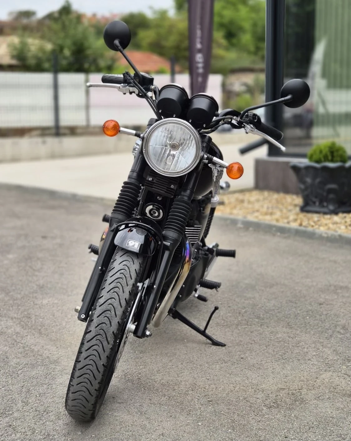Triumph Bonneville T 100 i - изображение 2