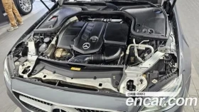Mercedes-Benz E 220, снимка 5