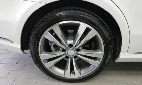Mercedes-Benz E 300 AVANTGARDE* FACELIFT* 4MATIC* PANO* KEYLESS* 10000, снимка 5