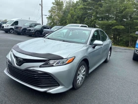 Toyota Camry * Auto * CARFAX * ОПЦИЯ ЗА ФИНАНСИРАНЕ * , снимка 1