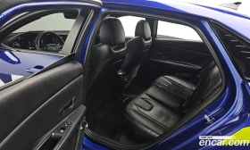 Hyundai Elantra 2.0 N, снимка 12