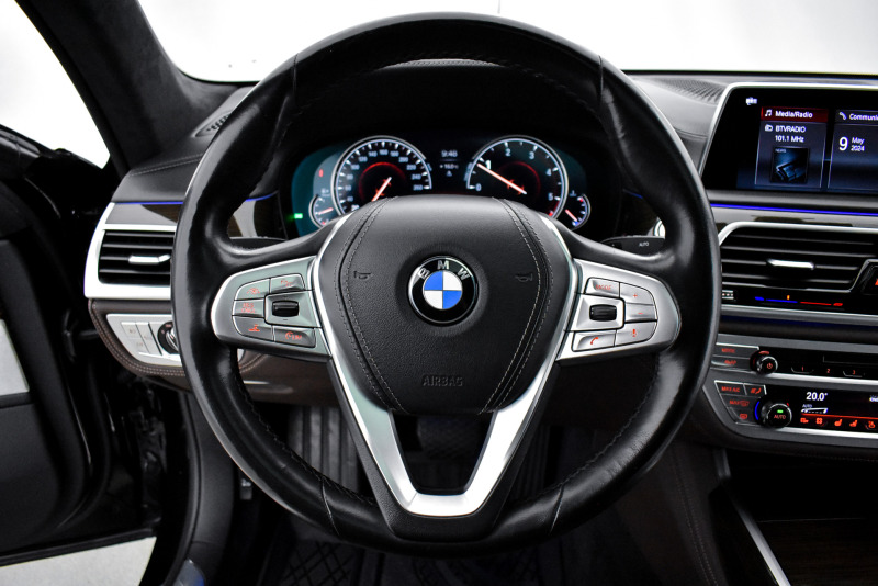 BMW 750 Ld xDrive, снимка 13 - Автомобили и джипове - 45654303